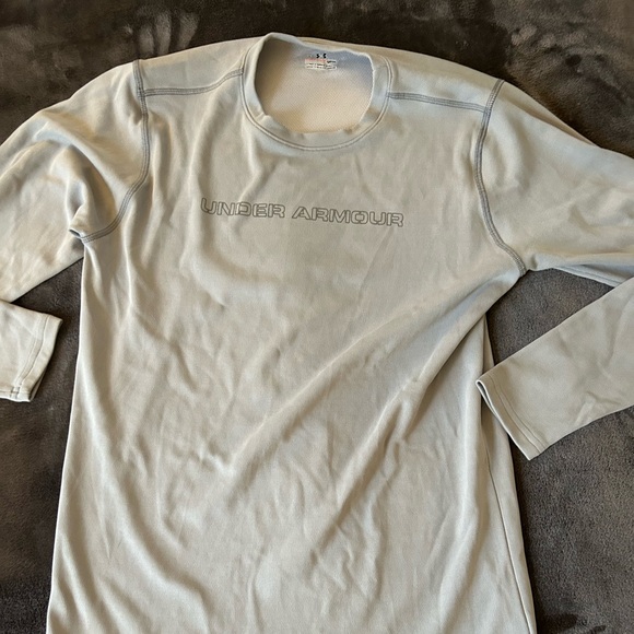 Under Armour Long Sleeve T Shirt - Picture 2 of 5